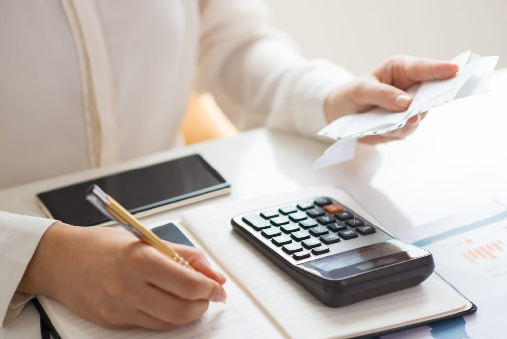 Tư duy chỉ cần hóa đơn
