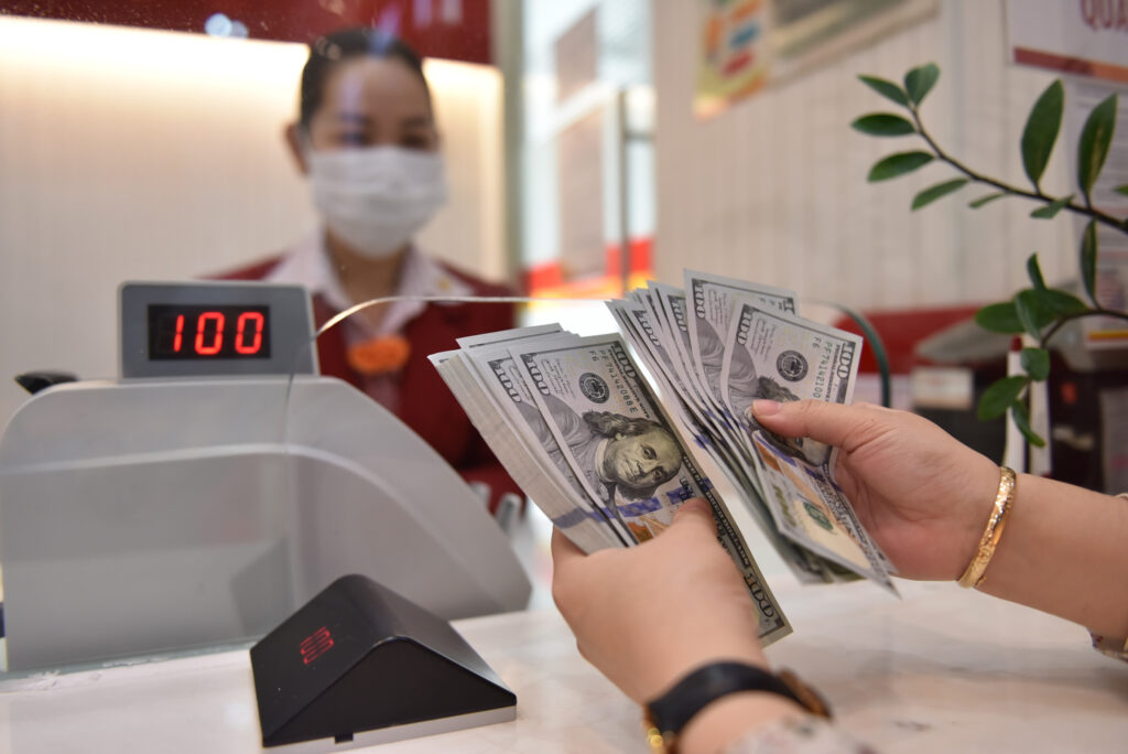 Chứng từ giao dịch ngoại tệ